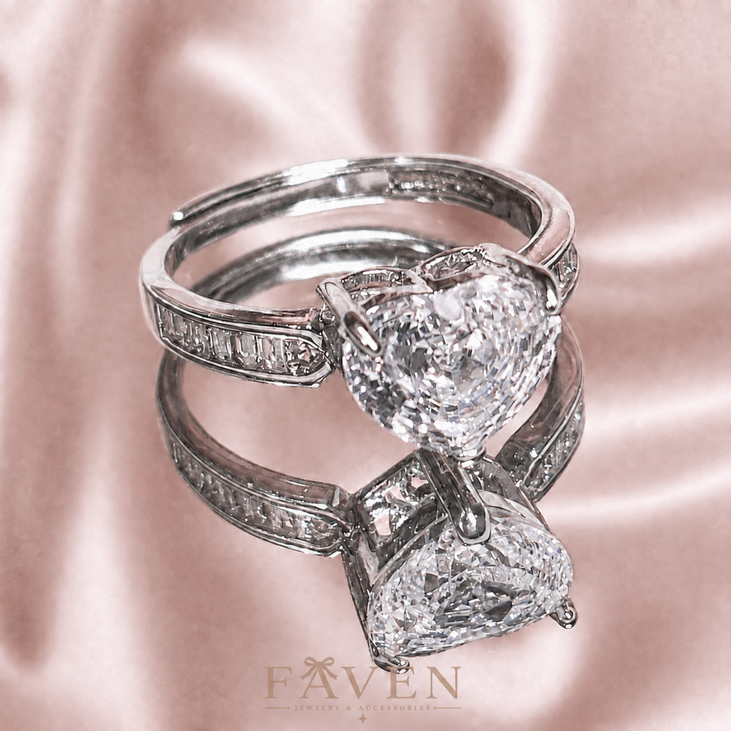 Rosette Heart Ring